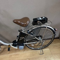 ✨ パナソニック製の電動アシスト自転車です。バッテリーは 8.9Ahと8.0Ahの2個付きの画像