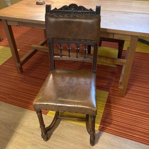 アンティークチェア(茶)