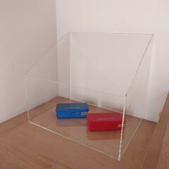 アクリルケース　ショーケース　アクリルカバー　展示ケース（台形）の画像