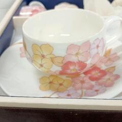 0717-160 新品　hoyaティーポット付　ティーカップソーサー５客スープにも　花柄ピンク箱入の画像