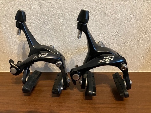 ☆ほぼ未使用☆ シマノ キャリパーブレーキ 105 前後セット シマノ 105 BR-R7000 キャリパーブレーキ 前後セット（R55C4