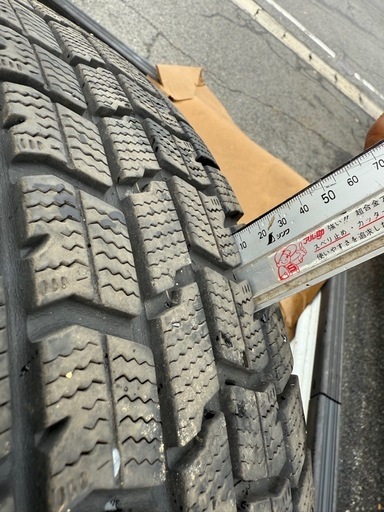 ヤリスクロス等 205-65-16 goodyear スタッドレス ホイル付き