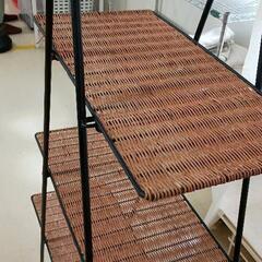 0717-303 ラタン　スタンドラックの画像