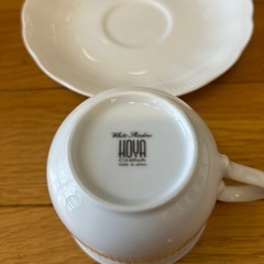 白いコーヒーカップ&ソーサーの画像
