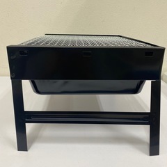 【未使用】バーベキュー用グリル　BBQ　持ち運びOK　キャンプ　海　レジャー＃35834の画像
