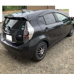 トヨタ アクア！車検Ｒ９年２月まで！オプション多数！純正ＬＥＤヘッドライト！価格４８万円！の画像