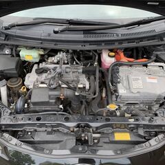 トヨタ アクア！車検Ｒ９年２月まで！オプション多数！純正ＬＥＤヘッドライト！価格４８万円！の画像