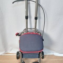 【B125】マキライフテック　シルバーカー　手押し車　折り畳み　80㎏までの画像