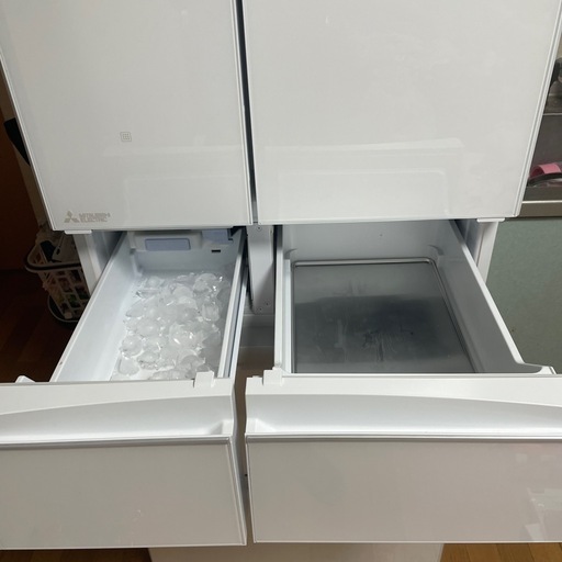 三菱電機冷蔵庫MR-WXD47LK-W 470L 
2024年式 