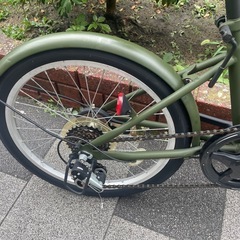 🔵中古車🔵 折畳自転車　前後タイヤ新品✨　20インチ　便利なかご付き✨　中古自転車　点検調整永久無料✨　整備済み　西宮市の画像