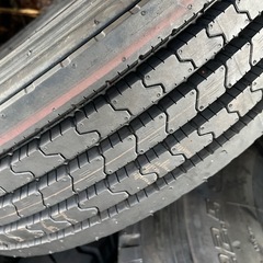 【7月中で半額】【在庫7本有り】225/80R17.5 未使用タイヤの画像