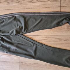 Adidas Yeezy Calabasas Track Pantsの画像
