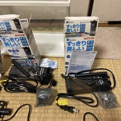 水槽　2個セット　他飼育小物品いろいろの画像