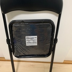 パイプ椅子の画像