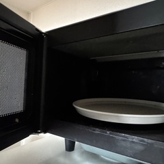 電子レンジとオーブントースターの画像