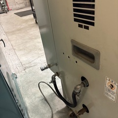 日立コンプレッサーの画像