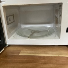 電子レンジ(ターンテーブル式) ・Haier・2018年式・JM-17F-50・冷蔵庫 / 洗濯機も出品して居ます、ｾｯﾄ購入の方は割引致します！・(お買得)➡問い合わせ～3日以内のお約束で5%割引します！・希望者多数で売切れる事も御座います。の画像