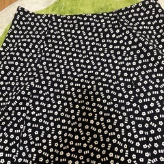 UNIQLOミニスカート【XL】の画像