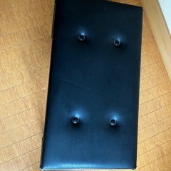 直接お渡し希望　ピアノの椅子の画像