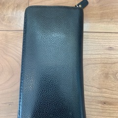 長財布(トミーヒルフィガー) 使用3年の画像