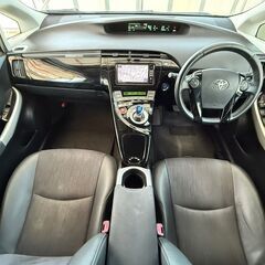 誰でも車が買える次世代低与信ローン専門店／ハイブリッドバッテリーを含む安心の１年保証付き 距離無制限！中古車販売 カーメル小田原店 　平成24年式☆トヨタ プリウスの画像