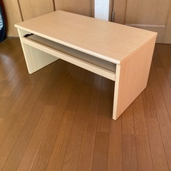 パソコンローデスク　の画像