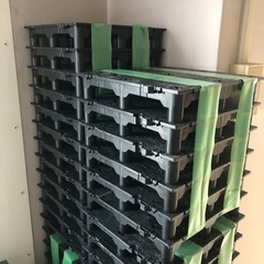 OAフロアー用　中古床材料の画像