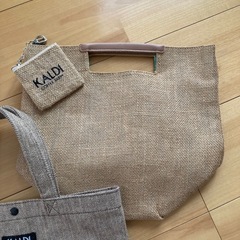 カルディ　コメダ　バッグの画像