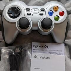 Logicool コントローラーの画像