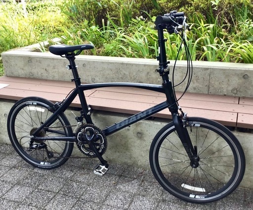 ジャイアンツ　GIANT IDIOM ミニベロ　20インチ　2✖️9 18段変速　マットブラック　自転車　東京　　中央線　吉祥寺駅　三鷹駅　京王線　仙川駅