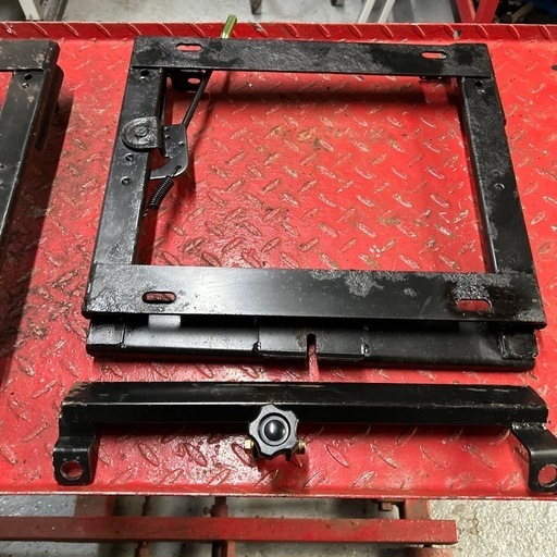 サニトラ　シートレール左右セット