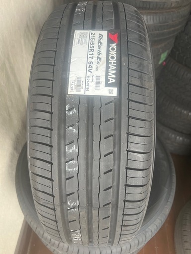 石ちゃん★YOKOHAMA★215/55R17★2本送料込み★ 215/55R17,2025年,4本ヨコハマー (VimukthiTh) 下館のタイヤ