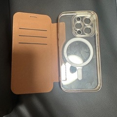 iPhone14プロ　手帳型ケースの画像