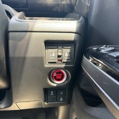 N-BOX カスタム　中古車の画像