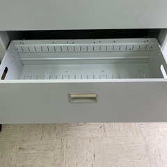無料　
ラテラルキャビネット3段の画像