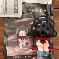 popmart scullpanda image of reality pivotの画像