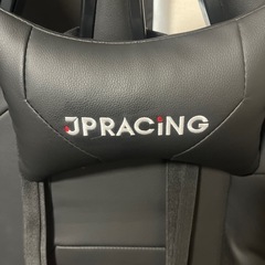 美品 ゲーミングチェア JPRACING ブラック クッション付きの画像