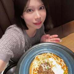 すごい迷った結果、白胡麻坦々うどんにしました🍜