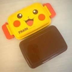 ピカチュウ弁当箱　カップ　ピックスの画像