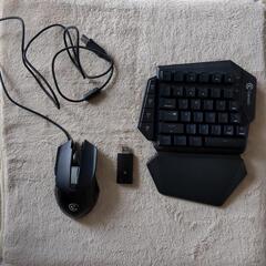 片手キーボードGameSirの画像