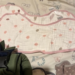 エイデンアンドアネイ　バーピービブなど他すべての画像
