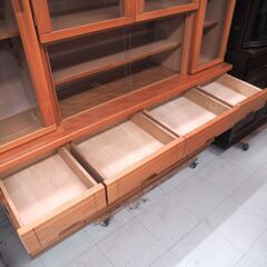 食器棚　W1500　リユース品　価格　27,500円の画像