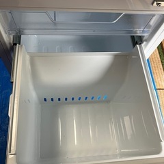 ★★★【美品】Y250716【2023年製】東芝　TOSHIBA 冷蔵庫153L GR-U15BSの画像