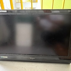 シャープ　32インチ　テレビLC-32D30