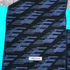 ★ダイハツ•ムーブ★ 純正フロアーマットの画像