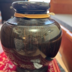 　民芸品がお好きな方へ、黒檀　壺の画像