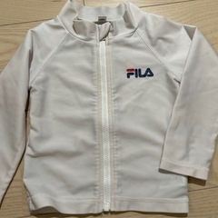 ラッシュガード　の画像