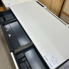 ★リユースのサカイ高崎店★TJ12266  オフィスデスク 白 H72×D70×W140 クリーニング済みの画像