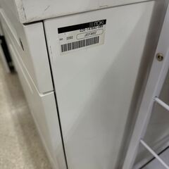 ★リユースのサカイ高崎店★TJ12266  オフィスデスク 白 H72×D70×W140 クリーニング済みの画像