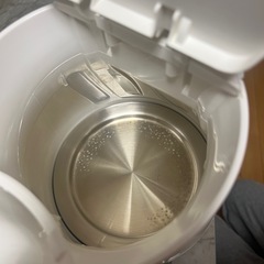 お話し中ティファール　ケトルの画像